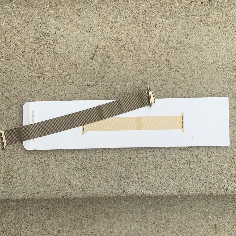 Apple Watch 45mm Gold Bracelet